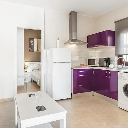 Magnolia B- Solo Familias Casa de Férias