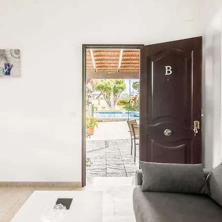 Magnolia B- Solo Familias Conil De La Frontera