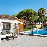 Magnolia B- Solo Familias קוניל דה לה פרונטרה