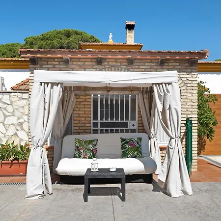 Magnolia B- Solo Familias Коніль-де-ла-Фронтера