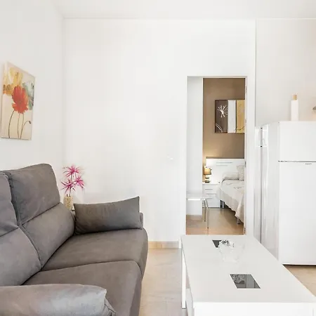 Будинок відпочинку Magnolia B- Solo Familias *