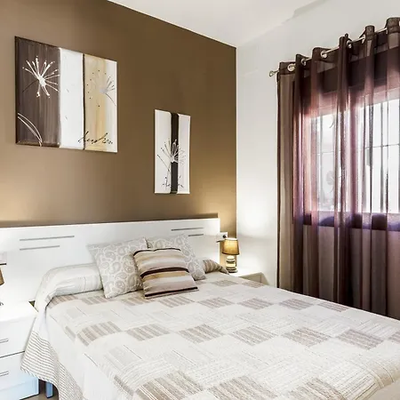Dom wakacyjny Magnolia B- Solo Familias Conil De La Frontera